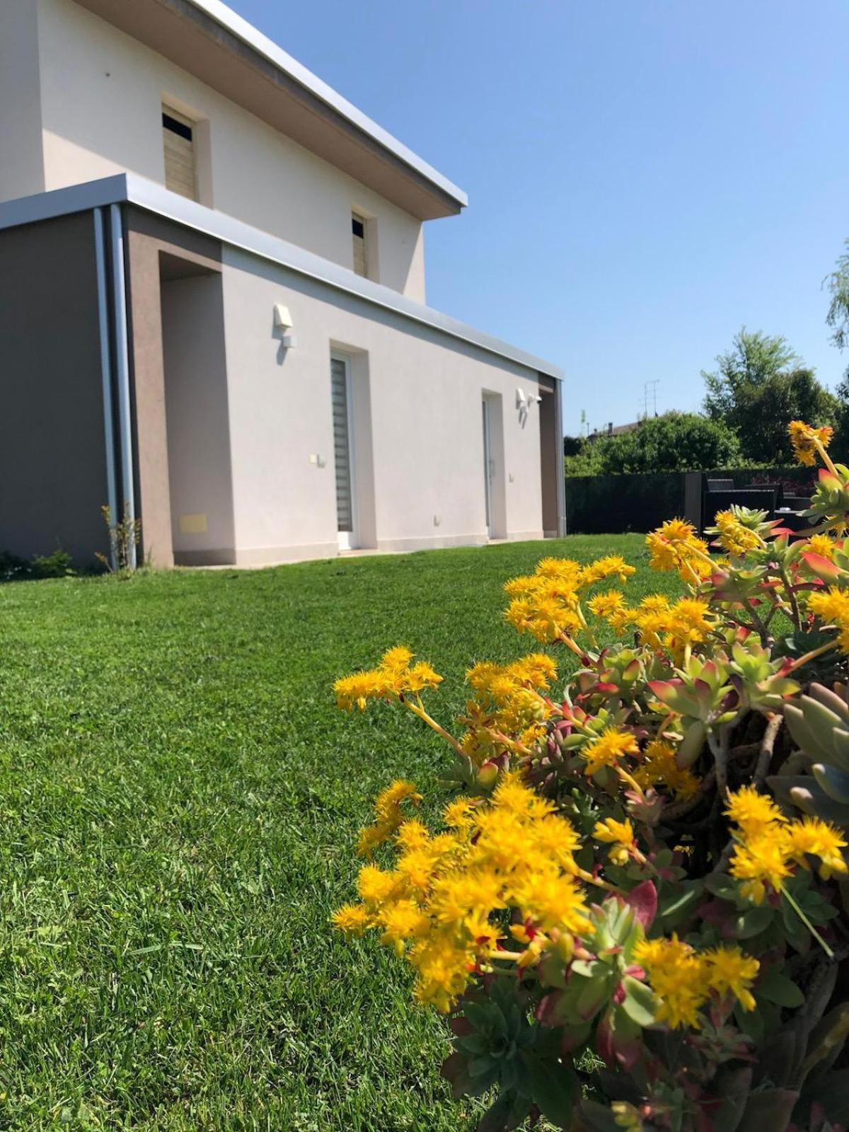 I Broletti Del Garda Hotel Pacengo Di Lazise Exterior foto